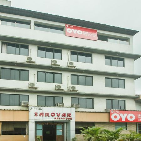 Oyo Hotel Sarovar Grand Kalamboli Ngoại thất bức ảnh