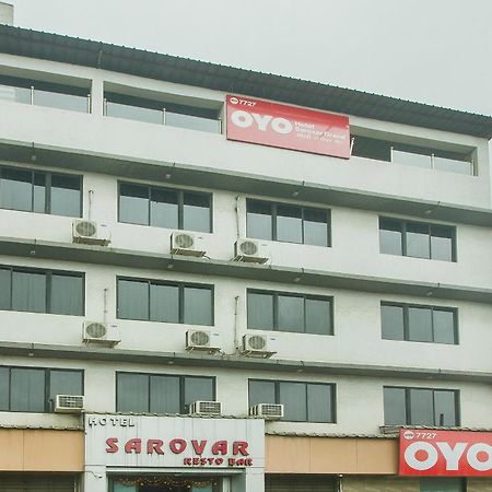 Oyo Hotel Sarovar Grand Kalamboli Ngoại thất bức ảnh