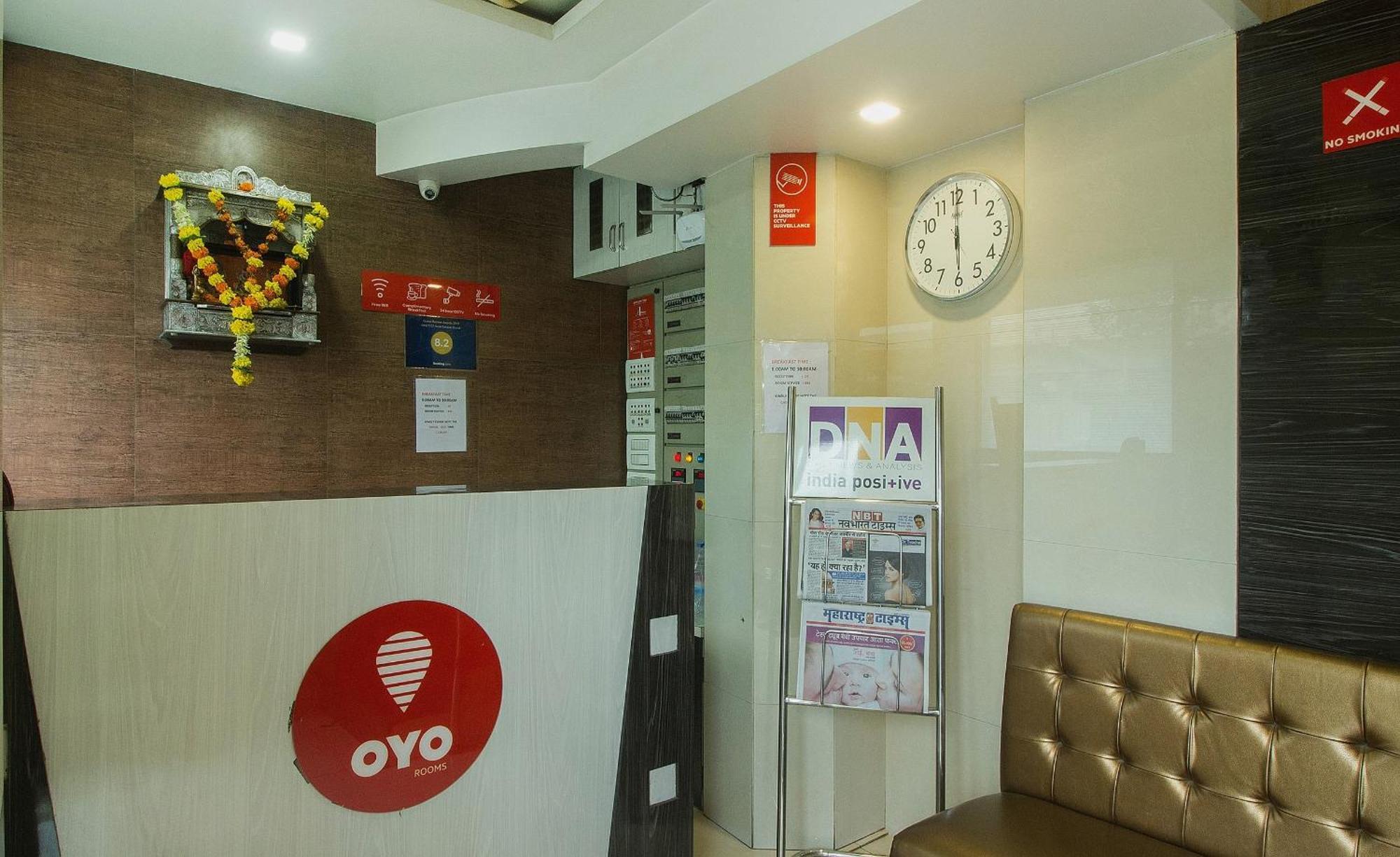 Oyo Hotel Sarovar Grand Kalamboli Ngoại thất bức ảnh